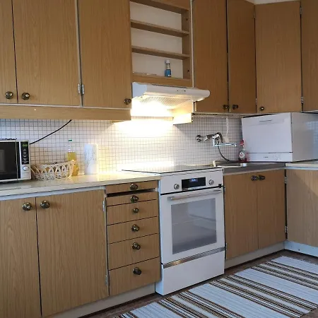 Lisa - Apartment In Naerpes Centre - 24H Check In